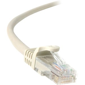 StarTech.com 45PATCH5WH 5ft White Snagless Cat5e UTP Patch Cable